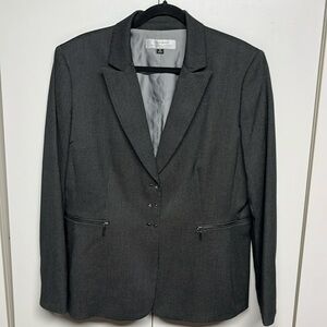 Tahari Arthur S. Levine Tailored Black Blazer